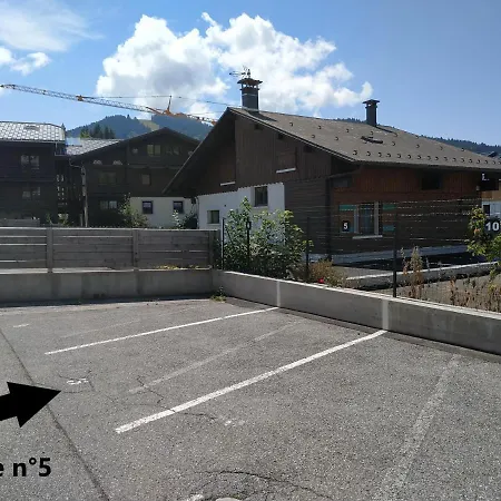 Le Montana - Studio Rue Du Centre - Cosy Et Montagnard - Navette Les Gets Exterior photo